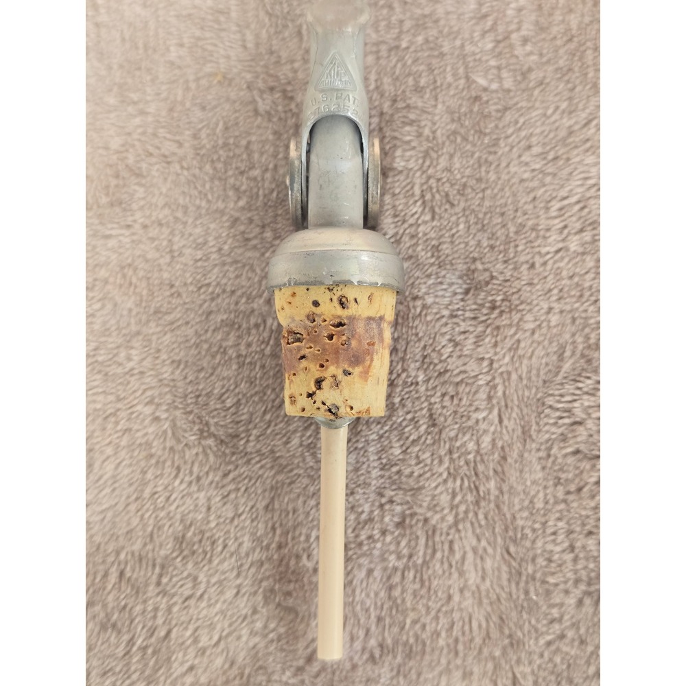 Vintage KIP Chicago Weighted Flip Top Liquor Bottle Pourer Cork Stopper Patented